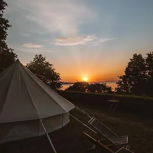 Luxury tent Lodg'ing Nature Camp Presqu'ile Crozon, Lanveoc